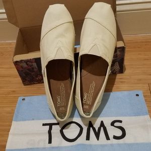 Tom's 13 mens beige shoes